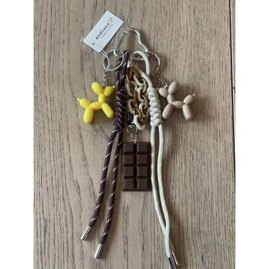 Endless Bag charm Veskepynt Brun