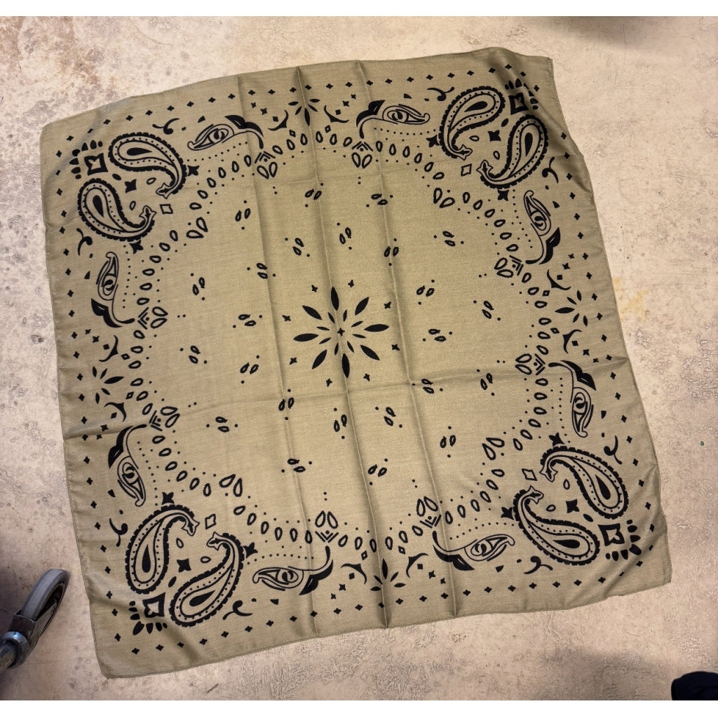 Endless Bandanas 90 Bandanas Lys army