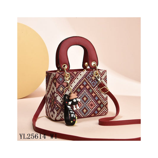 Endless Kate Vesker Vinrød