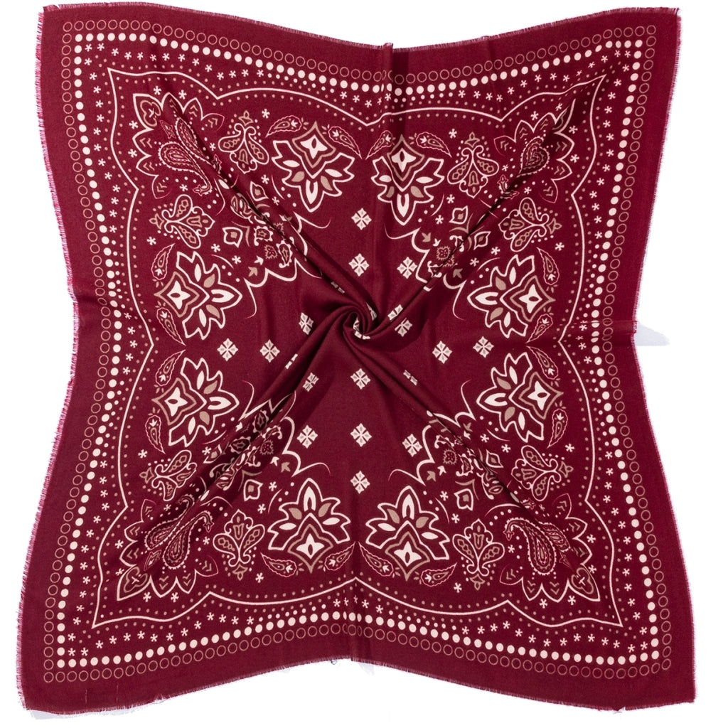 Endless Alvarado Skjerf Bourdeux