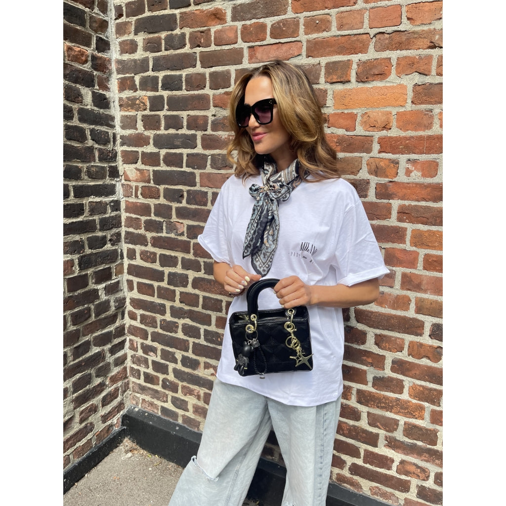 Endless Calina Vesker Sort